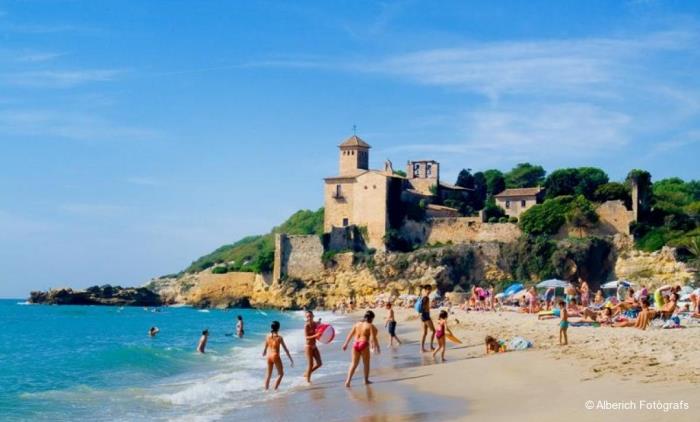The 7 best beaches in the Costa Daurada